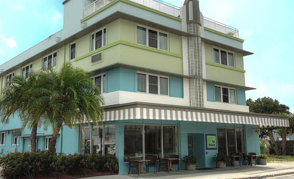 Palm Pavilion Inn شاطئ كليرووتر المظهر الخارجي الصورة